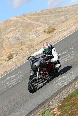 media/Feb-05-2023-Classic Track Day (Sun) [[c35aca4a42]]/Group 2/session 3 turn 13/